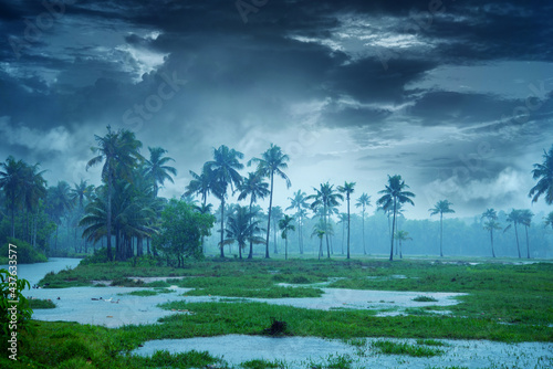 Fotografia Flood plain of beautiful river - Cloudy sky over beautiful flood plain landscape,  River landscape, Beautiful summer landscape with cloudy sky, Flood plain of beautiful river