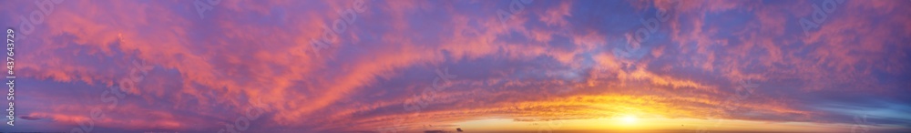 Big hi-resolution sunset panorama.