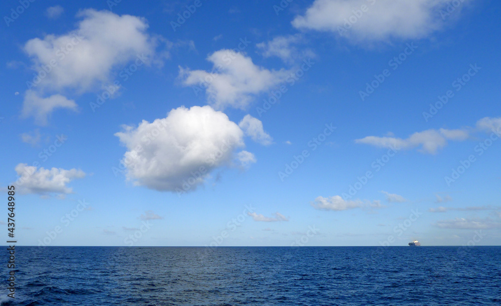 ship receding over the horizon