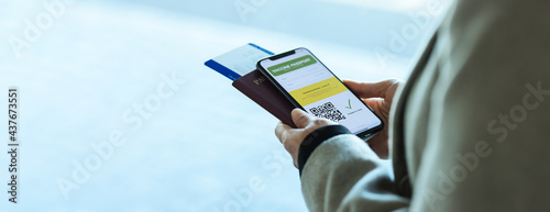 Vaccine passport. Covid-19 immunity e-passport for international travelling. 