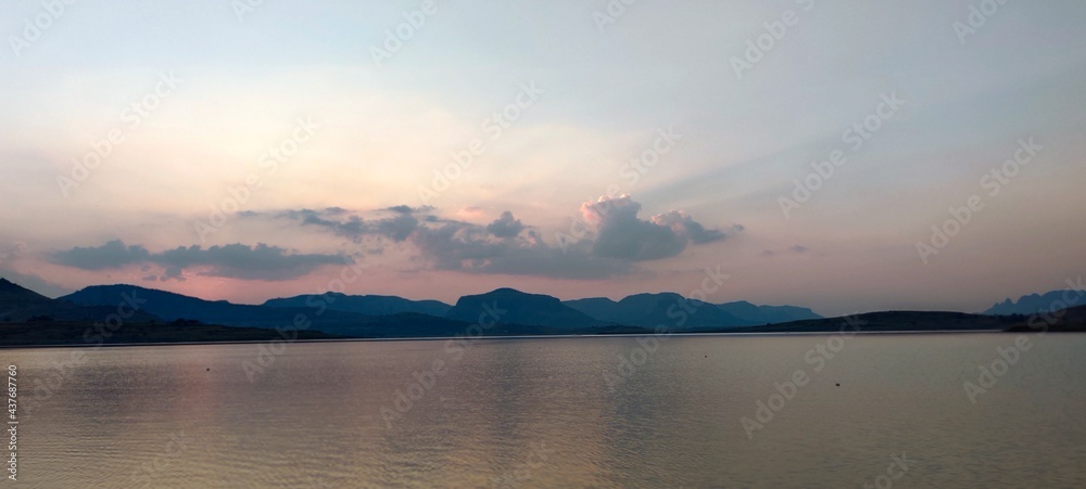 Sunset at Manikdoh dam, junnar