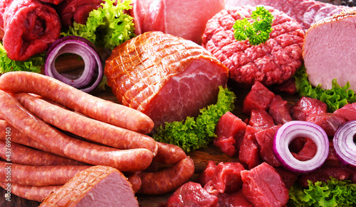 Composition with assorted meat products