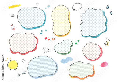 手描き＆水彩の吹き出し・背景素材セット