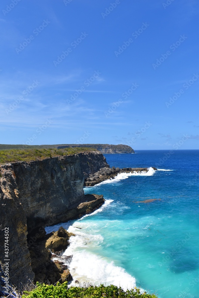 Falaise d'Anse Bertrand en Guadeloupe