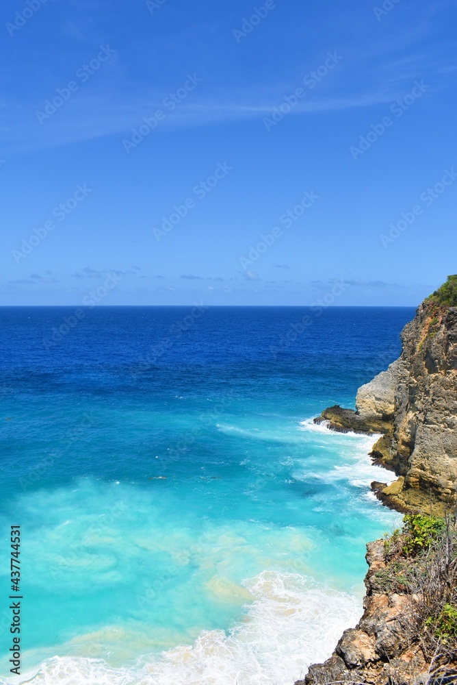 Fototapeta premium another view of the cliff, the blue ocean