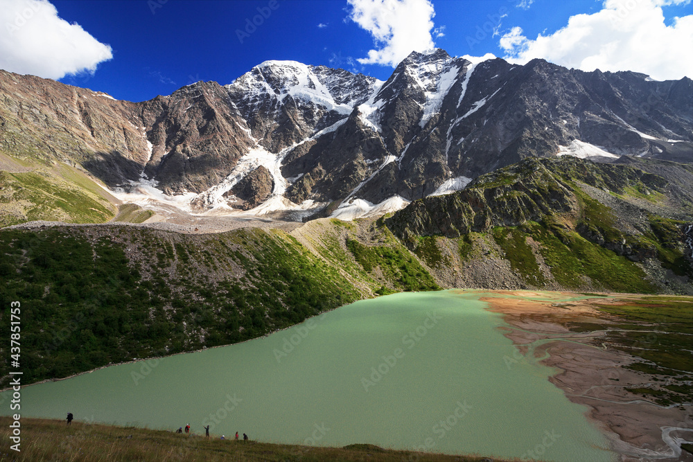 Озеро донгуз орун кель приэльбрусье. Орун кель. Озеро в приэльбрусье донгуз орун. Озеро донгуз орун кабардино-балкария. Донгуз орун кёль.