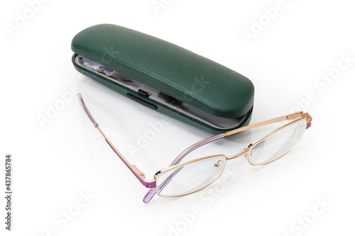 Eyeglasses for women in yellow metal frame, hard spectacle-case