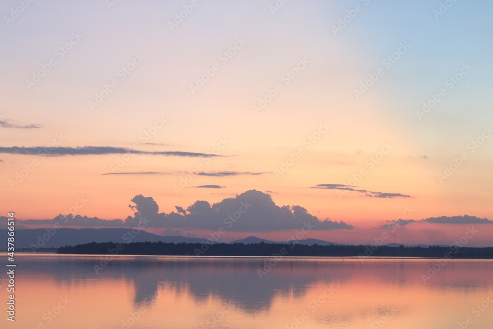 Fototapeta premium sunset over the lake
