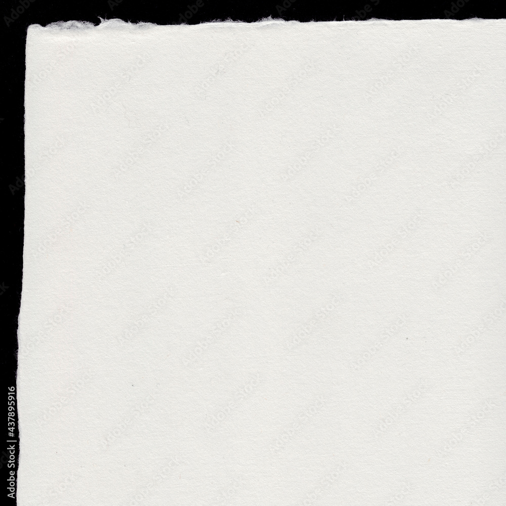 Papier mit feiner gitterförmiger Struktur und sichtbarer Kante Papier mit feiner gitterförmiger Struktur und sichtbarer Kante