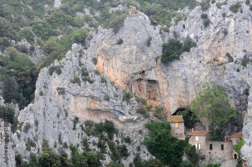 Village de L'Hermitage dans les gorges de Galamus dans l'Aude en Pyrénées Orientales France