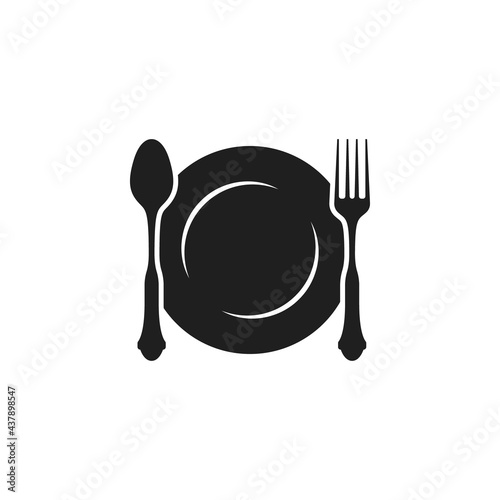 Empty plate with spoon and fork icon vector illustration