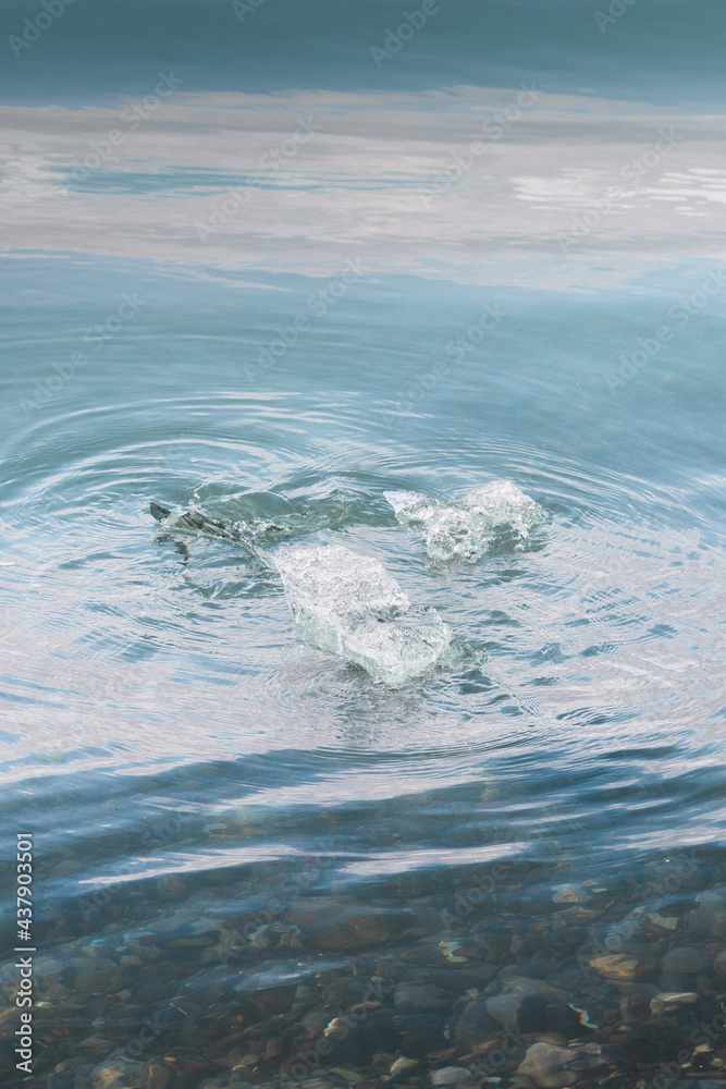 Obraz premium floating iceberg in water