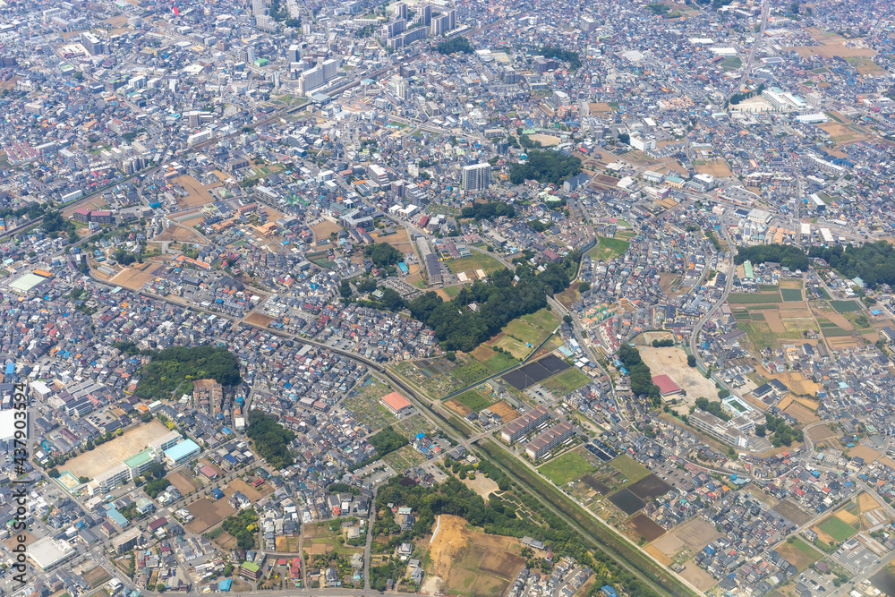 Obraz premium 東武東上線の鶴瀬駅付近空撮
