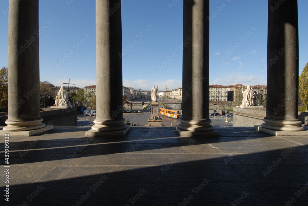 piazza Vittorio  is a large square. The bridge Vittorio Emanuele I, connects it to the square of the Church of the Gran Madre di Dio and the district of Borgo Po.