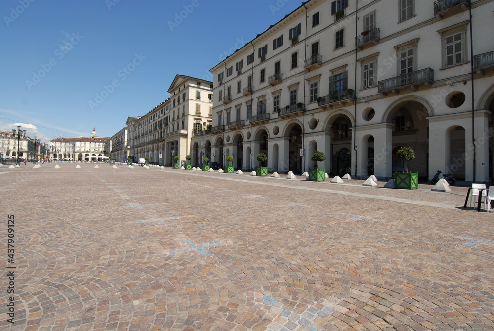 piazza Vittorio  is a large square. The bridge Vittorio Emanuele I, connects it to the square of the Church of the Gran Madre di Dio and the district of Borgo Po.