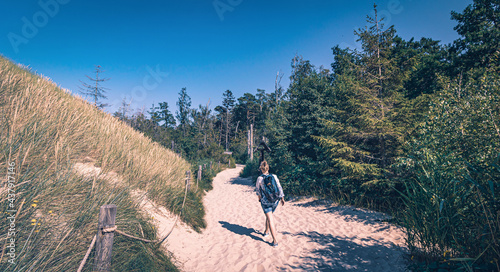 Bild auf Leinwand Urlaub in den Dünnen - Aufgenommen im Naturschutzgebiet Łeba (Leba) an der Lontz