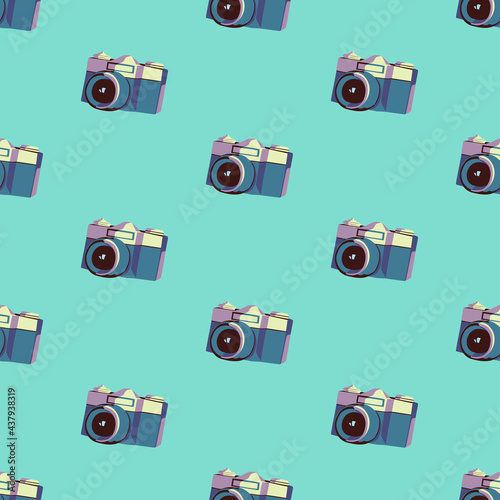 Seamless vector pattern with vintage camera
