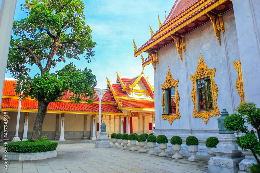 Naklejka premium Temple