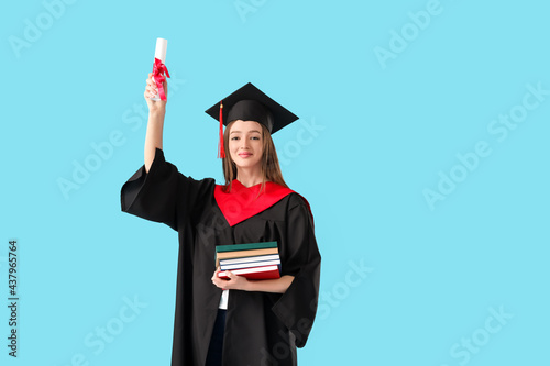 Female graduating student w...