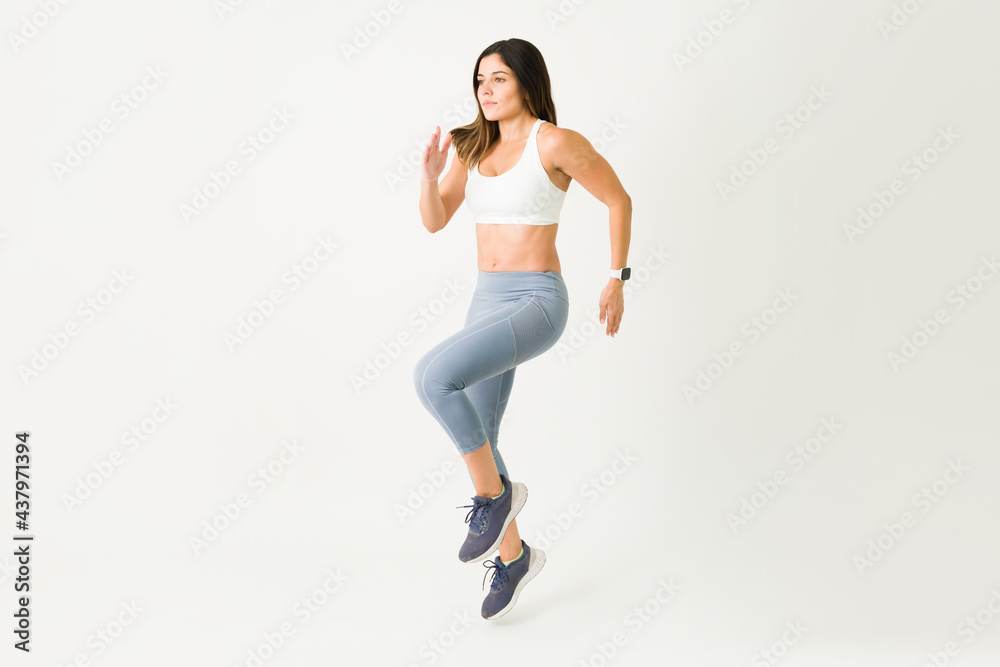 Jumping and running during HIIT exercises