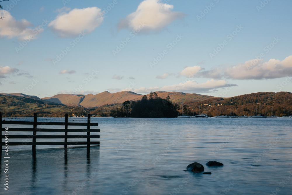 Obraz premium Lake District Panoramic Sunset View Landscape