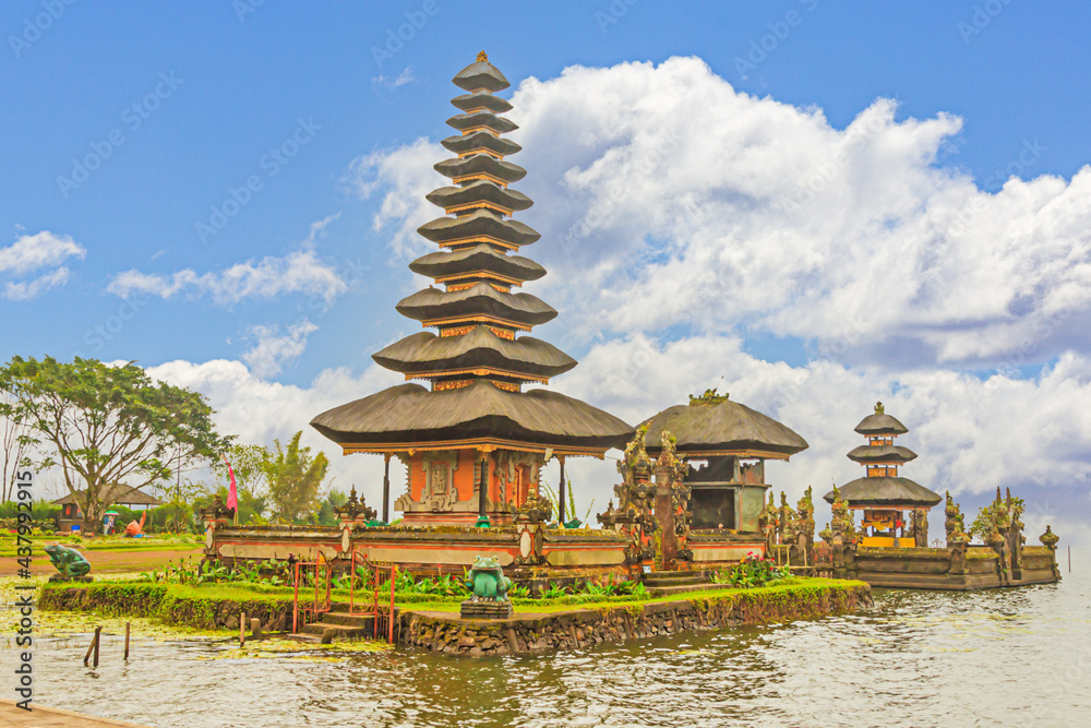 Picture of the spectacular roof structures of a typical Balinese temple complex Picture of the spectacular roof structures of a typical Balinese temple complex