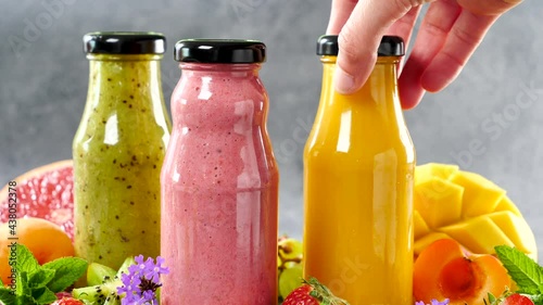 fruit juice-fresh fruit smoothie