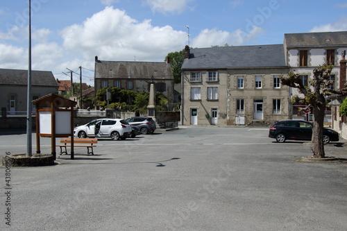 A French town square in Creuse. © Andy Jenner 