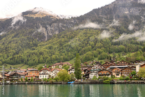 Brienzer Seeufer mit Tannhorn (Berner Oberland) photo