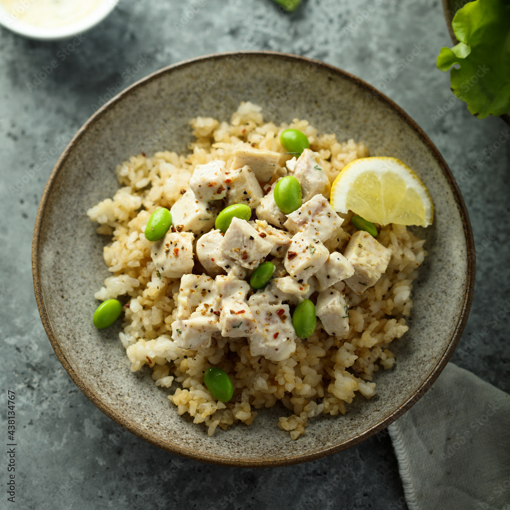 Healthy quinoa bowl with chicken and edamame beans Healthy quinoa bowl with chicken and edamame beans