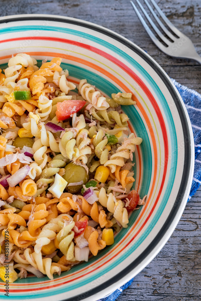 Pasta salad with tuna, egg, tomato, corn and olives Pasta salad with tuna, egg, tomato, corn and olives