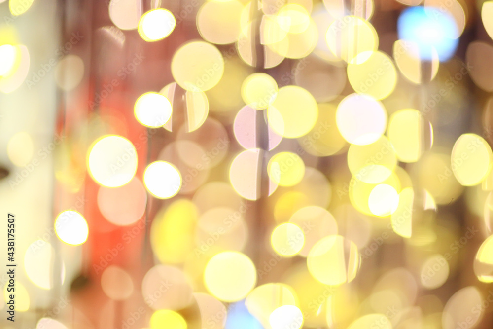 Obraz premium golden bokeh blurred circles background, abstract blurred design pattern
