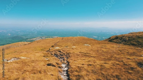 Brazilian Araçatuba Mountain Peek hikking trail photo