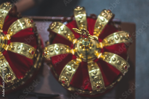 orthodox royal crown made in gold