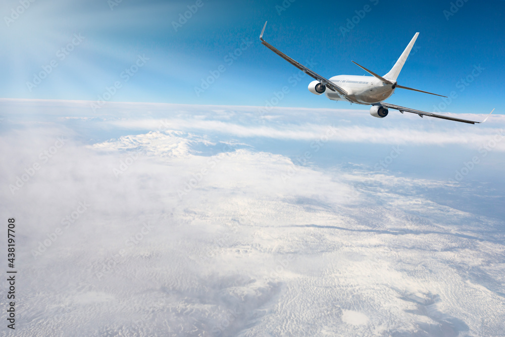 Fototapeta premium airplane flying away in to sky