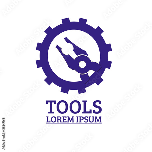 kombinerki wpisane w koło zębate, oznaczenie naprawy, narzędzi - logo, ilustracja wektorowa