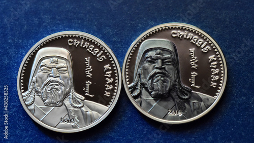 monedas de mongolia con el retrato de gengis khan photo