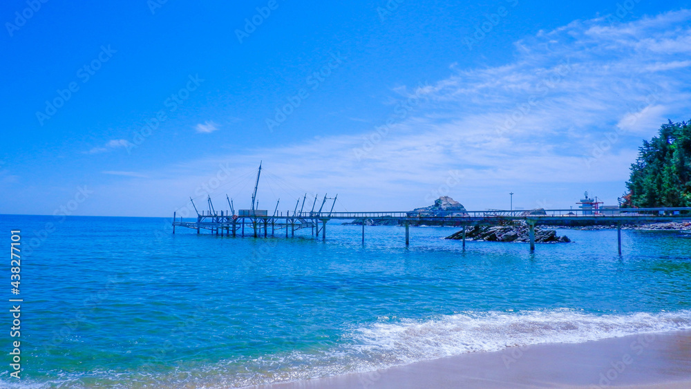 Clear blue beach, sky and sandy beach Clear blue beach, sky and sandy beach