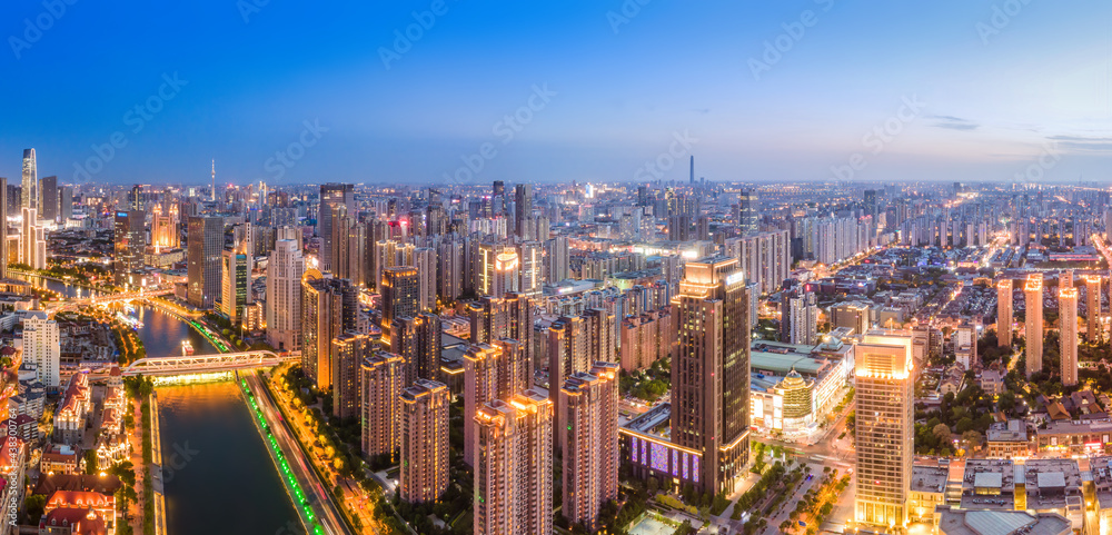 Obraz premium Aerial photography of Tianjin city building skyline night view