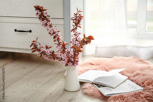 Vase with beautiful blossom...