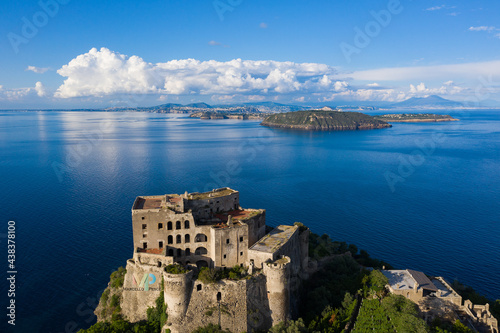 il maschio del castello aragonese con Procida e vivara sullo sfondo photo