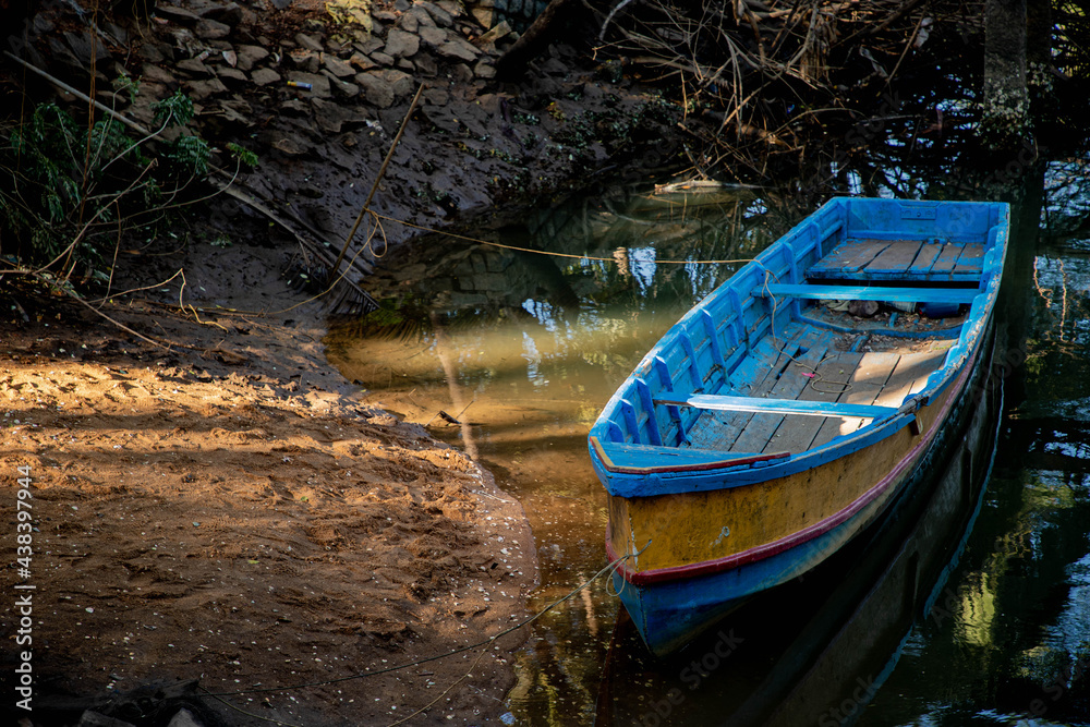 boat in shore 
