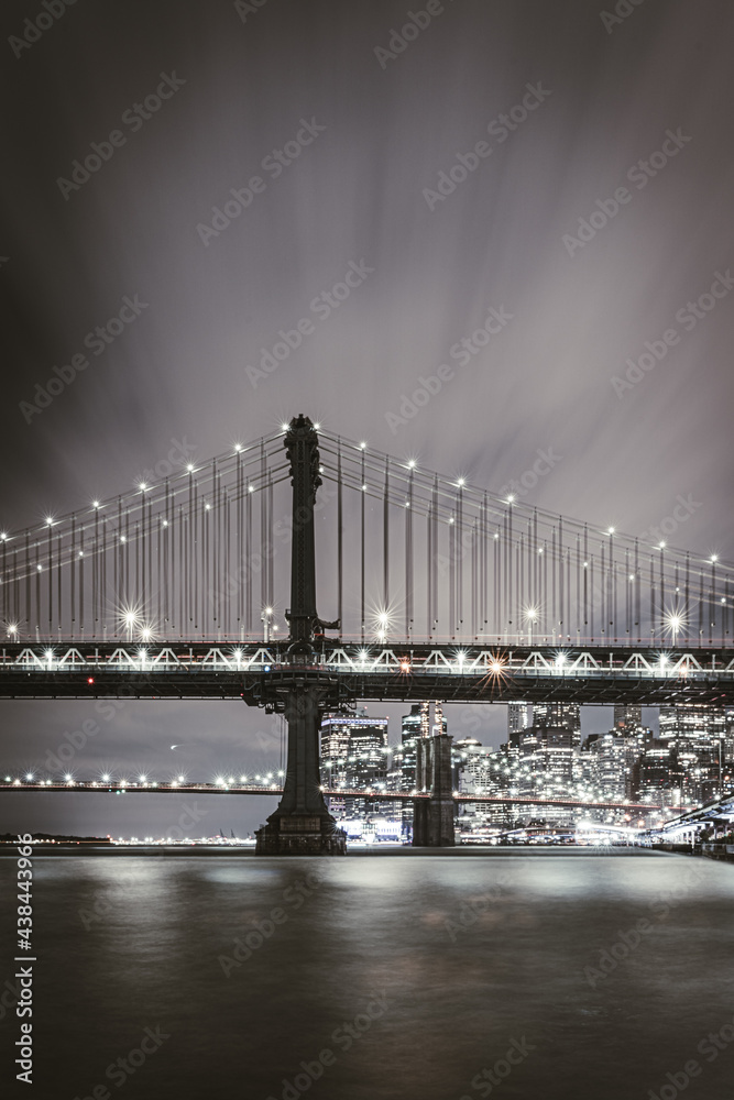 Fototapeta premium night city skyline