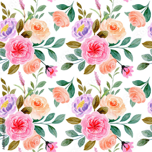 Seamless pattern of rose flower with watercolor