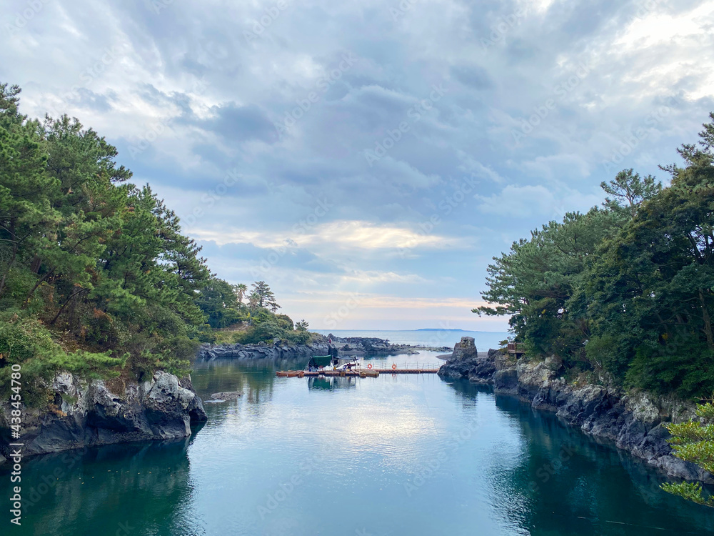 Fototapeta premium sea ​​and lake