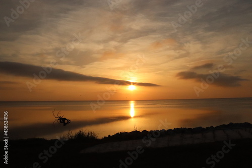 Fototapeta Romantic sunset vacation paradise