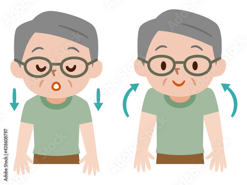 深呼吸をしながら両肩を上下に動かすシニア男性
