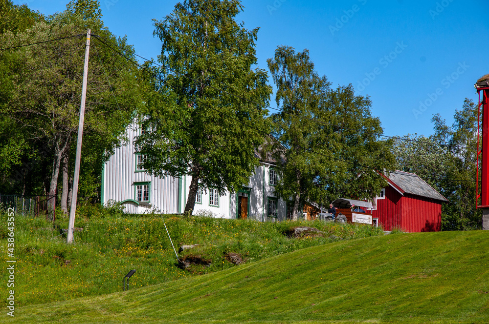Obraz premium Norwegian mountain fjords landscape