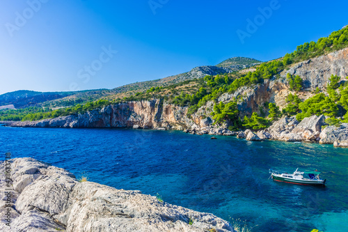 Fototapeta Naklejka Na Ścianę i Meble -  Crystalline water of Malo Zarace Beach, Hvar Island, Croatia