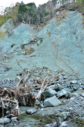 丹沢山地の風景 寄沢の崩落 